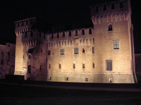 Mantova - Castel San Giorgio di notte